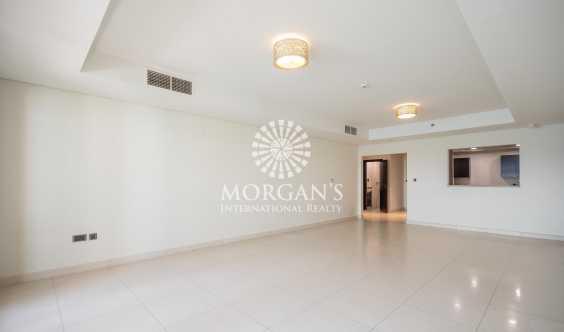 High Floor Great Investment Sea View in Dubai