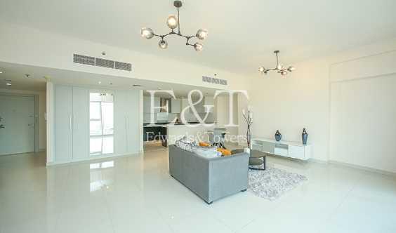 Low Floor Vacant Furnished Urgent Deal in Dubai