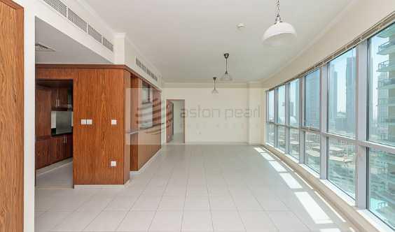 Lake View Motivated Seller 1 Bedroom With Balcony