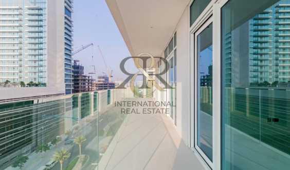 Sea View Spacious 2 Bedrooms With Balcony in Dubai