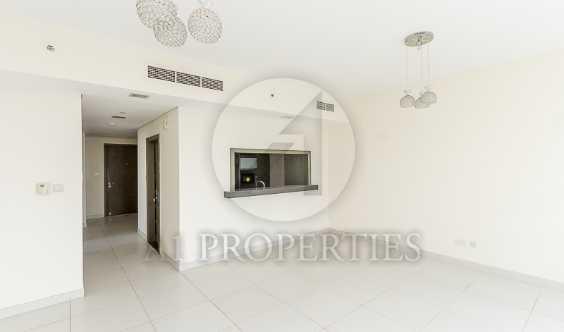 Large Layout Rented Property Hight Floor in Dubai