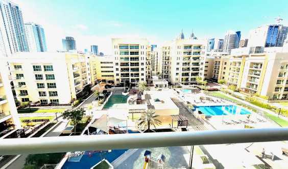 2 Bedrooms Study Full Pool View Vacant in Dubai