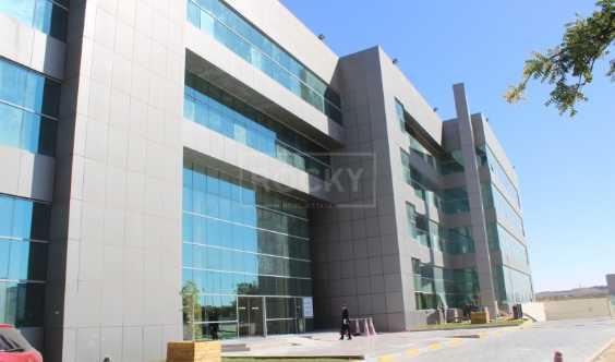 Spacious Shell And Core Office In Schon