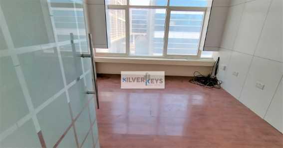 1,900 Sqft Office 1 Month Free Glass Partitions