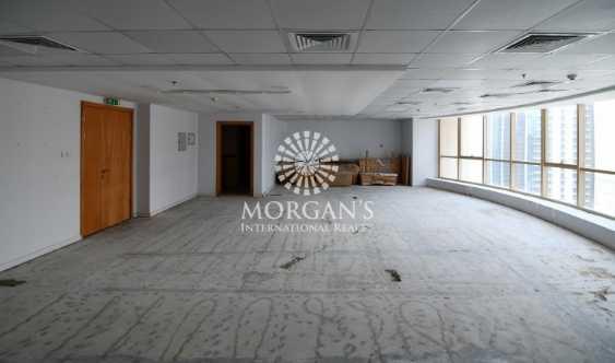 Ready To Move In High Floor Office For Rent