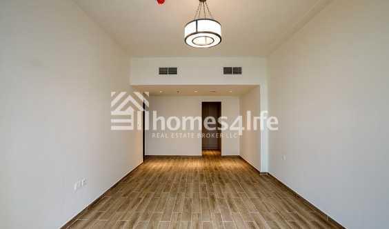 Open Canal View Ready To Move In