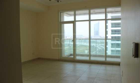 Exclusive 2 Bedrooms Apartment In Al Seef 3