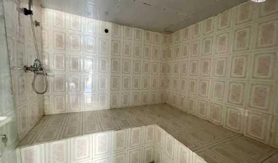 Single Door Shop With Mezaninne Floor Available In Al Yarmook Area