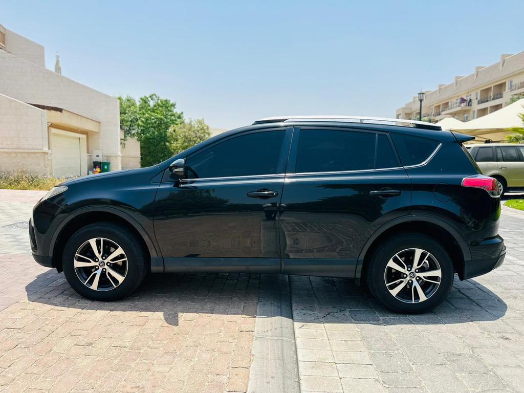 Gcc Rav 4 Ex 2 5l 899 Pm Prefect Condition Well Maintained