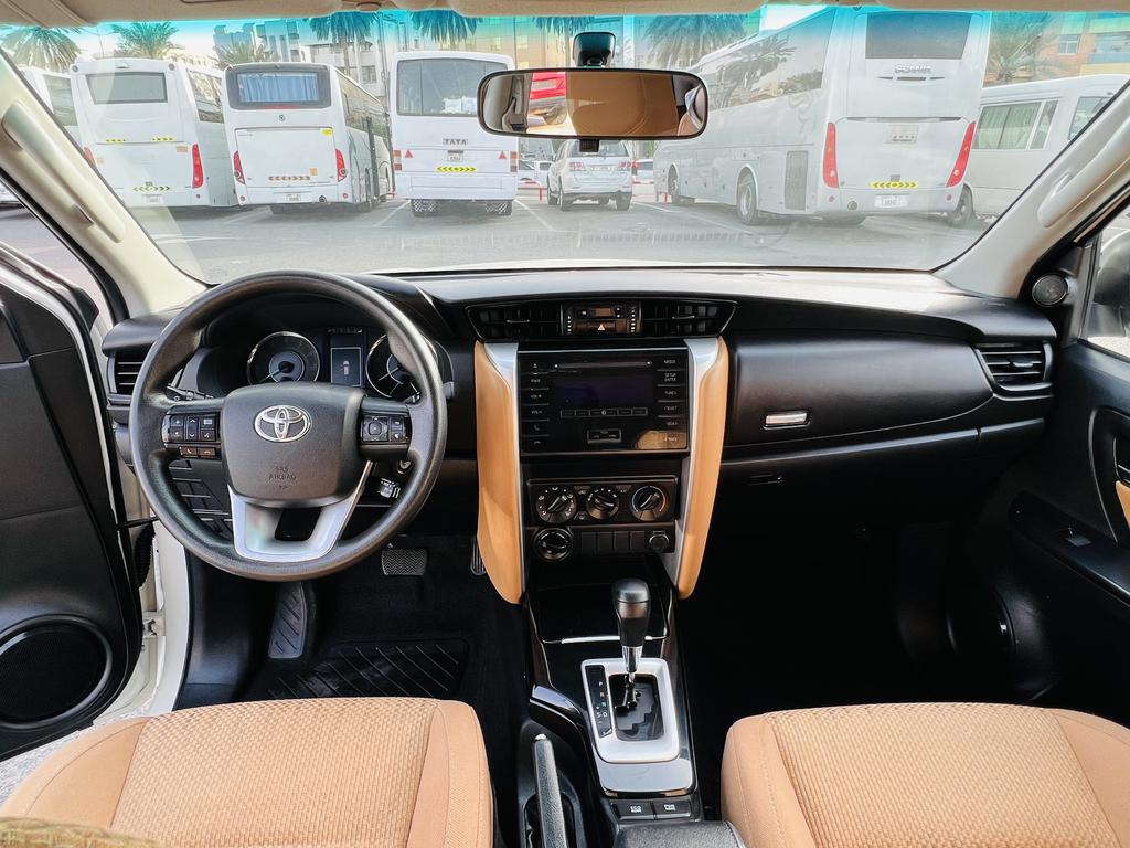 Toyota Fortuner 2019 Gcc 2 7 for Sale in Dubai