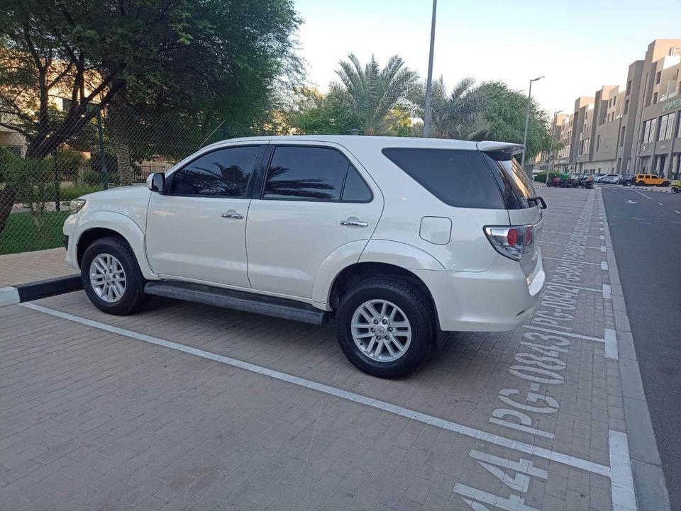 Toyota Fortuner 2015 Gcc 4x4 V4 With Lather Sets