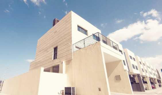 Commission Free 2 Bedrooms Duplex Townhouse In Jvc At 90k