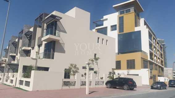 BRand New And Luxury Th With Modern Finishing