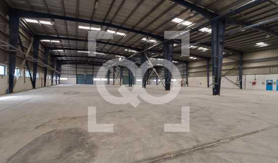 Large Warehouse With 871kw Power For Rent In Jafza