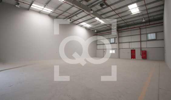 Best Priced Excellent Condition BRand New Warehouse Al Quoz