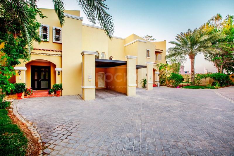 3 Bedrooms Villa With Private Pool In Al Sufouh