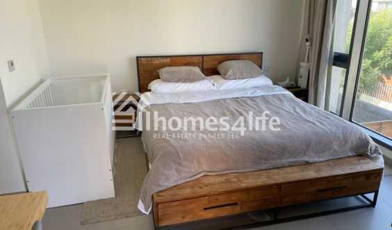 Genuine Available Villa No Agent Please in Dubai