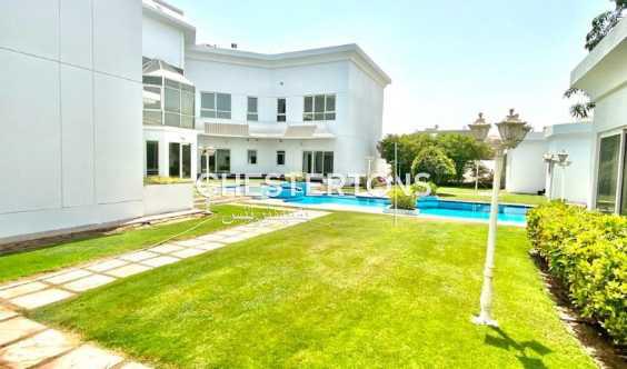 Commercial Elegant Luxury Contemporary Villa