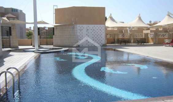3+mcompound Villa With Shared Pool And Gym