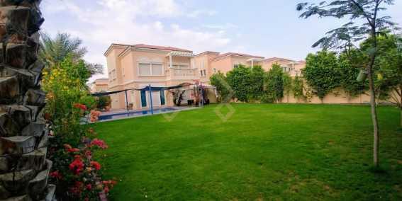 Beautiful Well Maintained 2 Bedrooms Villa For Rent