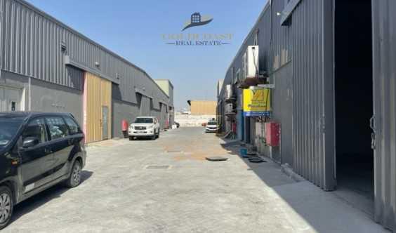 4000 Sqft Commercial Warehouse For Rent in Dubai
