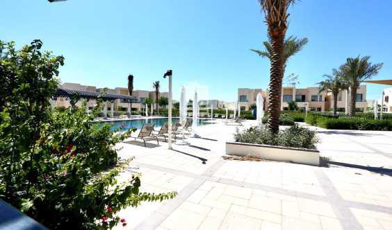 Corner Big Plot 4 Bedrooms Maids Type Fat Mira Oasis 3