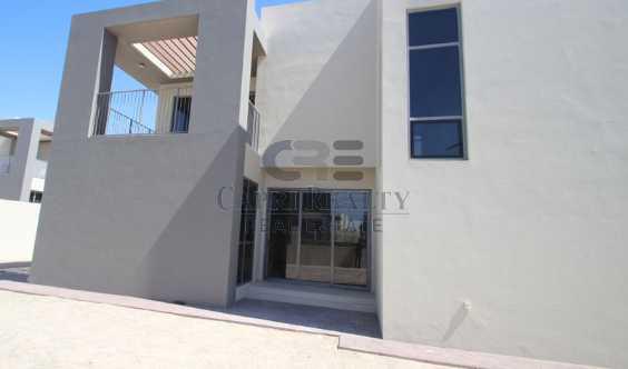 Corner Big Plot E3 Opposite Pool And Park in Dubai