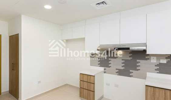 Multiple 3 Bedrooms Options BRand New Family Home