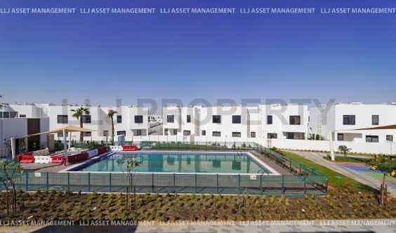 First Occupier Single Roww Maids Good Location
