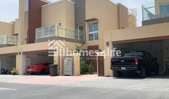 Single Row 3 Bedrooms Maid Villa Type 3s3 in Dubai