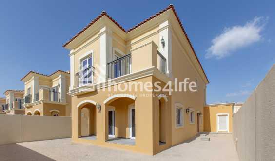 BRand New, 3 Bedrooms Villa Ready To Move In