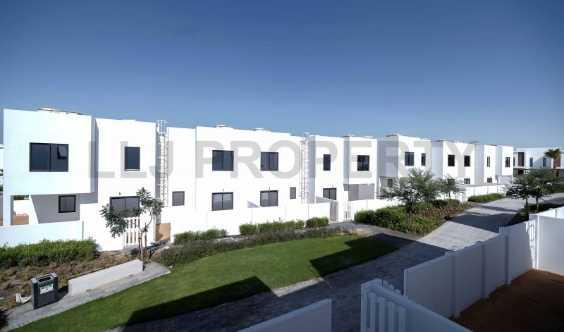 First Occupier Single Roww Maids Good Location