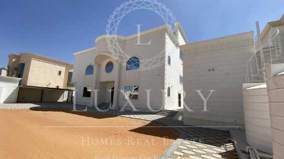 Spacious BRand New All En Suite Big Terrace