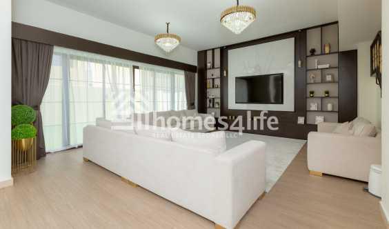 4 Bedrooms Villa Fully Furnished Big Terrace