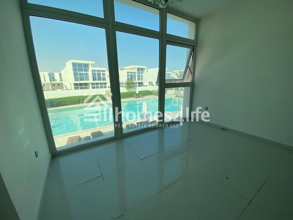 Pool And Park View 6 Bedrooms Stand Alone Villa