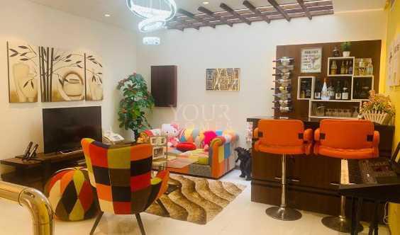Uk Fully Furnished One Of The Luxurious House