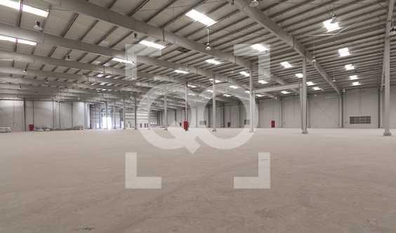 Spacious Industrial Unit BRand New Warehouse Al Quoz 2