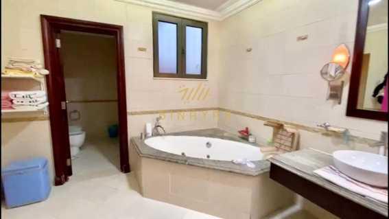 Luxurious Fully Furnished 6 Bedrooms Maid in Dubai