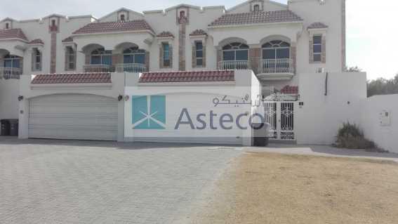 Nice Semi Dletached Bed Room Villa With Maid In Al Safa