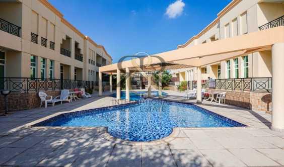 Pool View Spacious 3 Bedrooms With Balcony And Garden