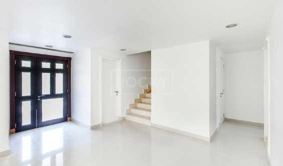 3 Bedrooms Villa With Private Pool In Al Sufouh