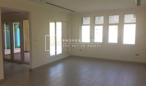 Corner Plot Regional Ready For Occupancy in Dubai