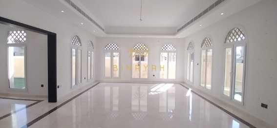 Well Maintained Amazing Corner Unit to Rent