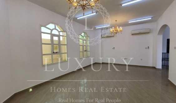 All Master Bedrooms Duplex Villa Near Airport