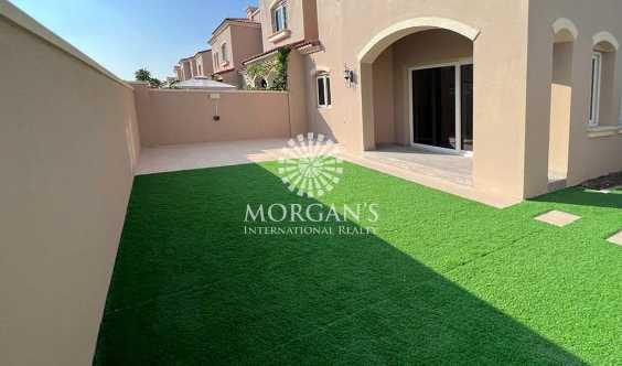 Corner Unit Typeb Landscaped Garden to Rent