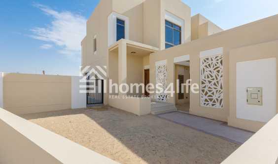 Safi Spacious 4 Bedrooms Th Available In March
