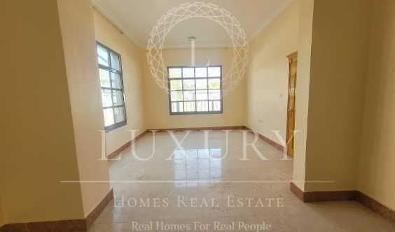 Amazing In Compound With Private Yard Neardubai Rd