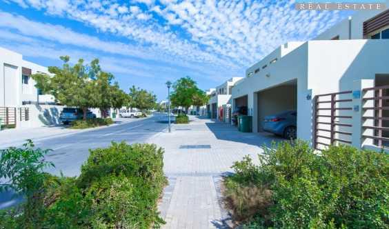 Great Deal Three Bedroom Townhouse Ready To Move Into