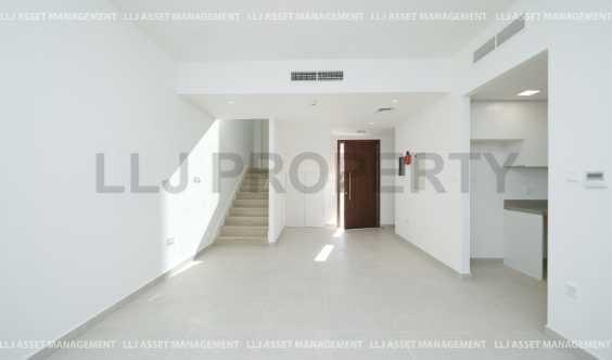 First Occupier Single Roww Maids Good Location