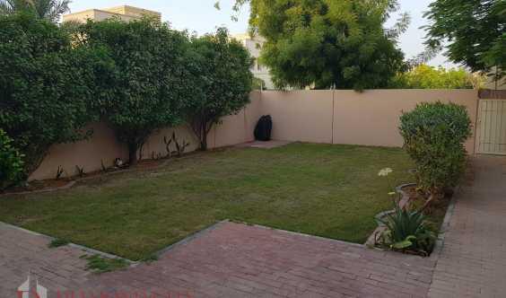 Part Upgraded Opp Pool Park Immaculate Villa